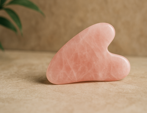 Gua Sha: Viac než len krásny kameň – rituál, ktorý mení tvár aj vnútro